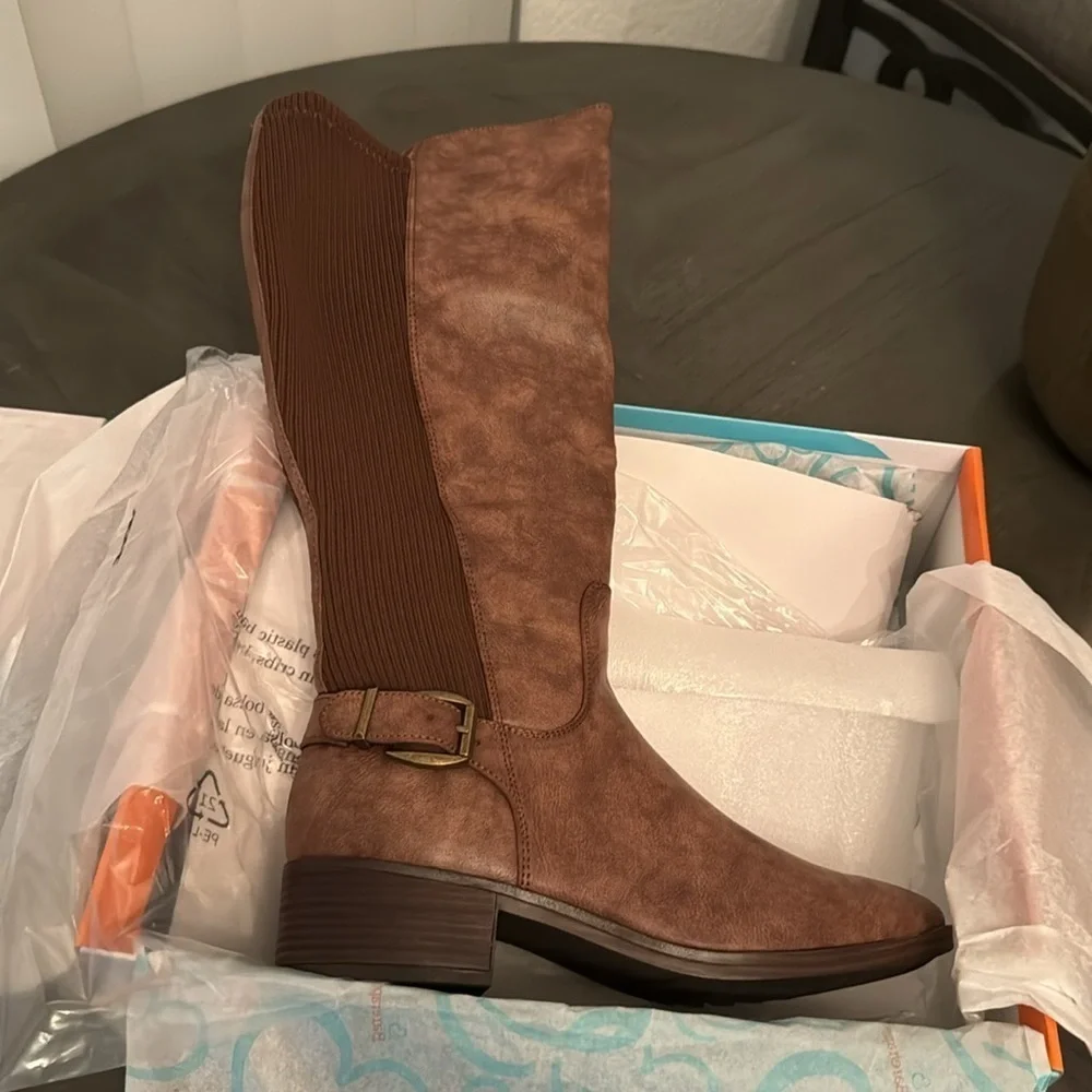 BareTraps MCKAYLA Women's Boots